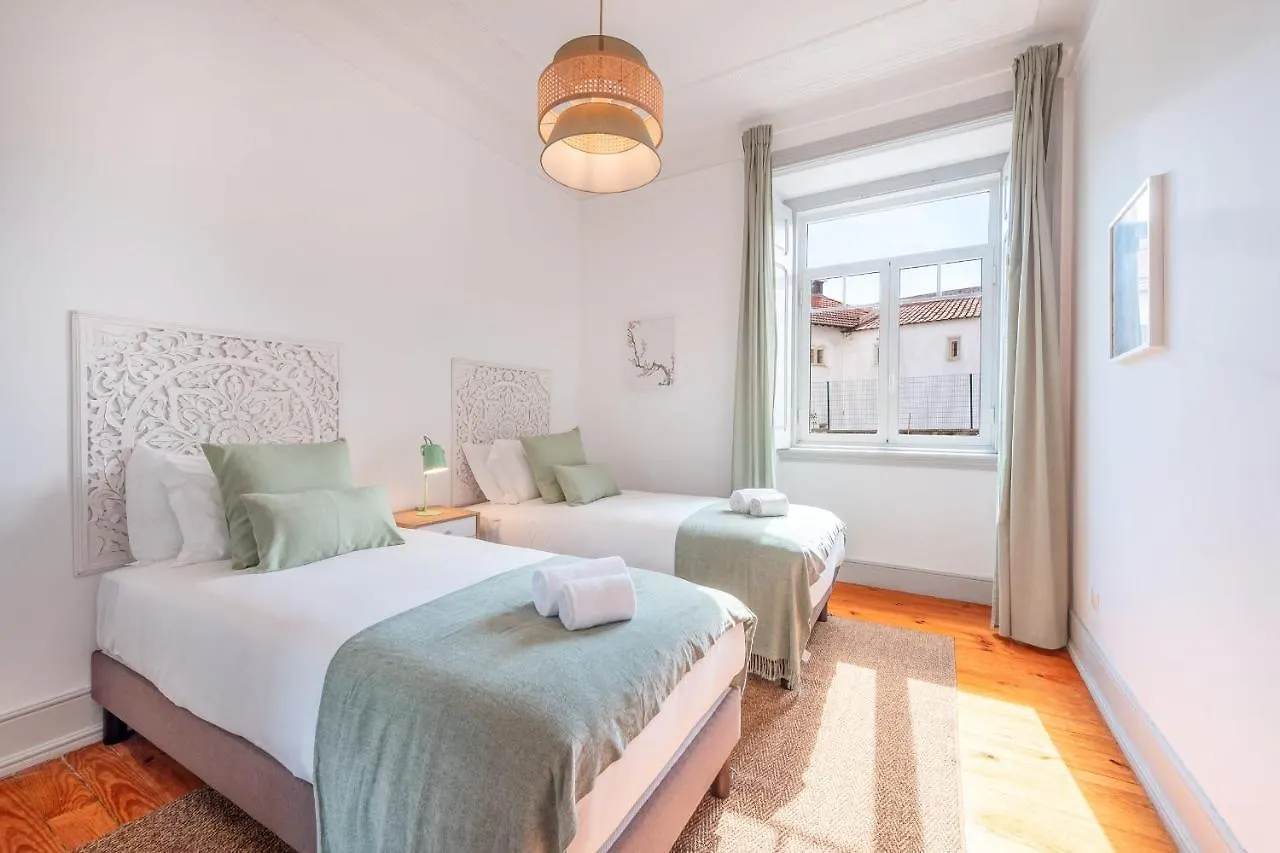 Vita Portucale ! Deluxe 3 Bedroom Apartment In Arroios Lisbon 0*,  Portugal