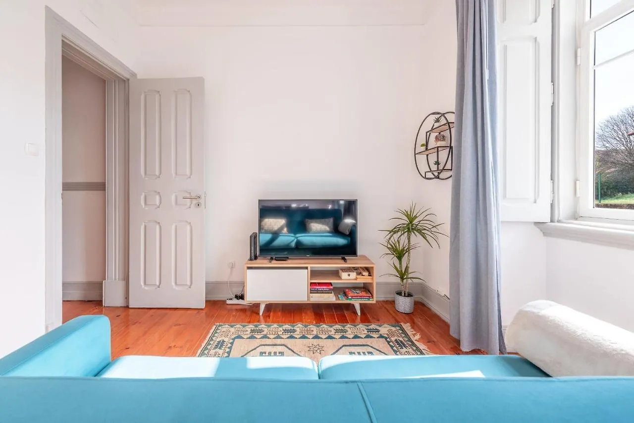 Vita Portucale ! Deluxe 3 Bedroom Apartment In Arroios Lisbon